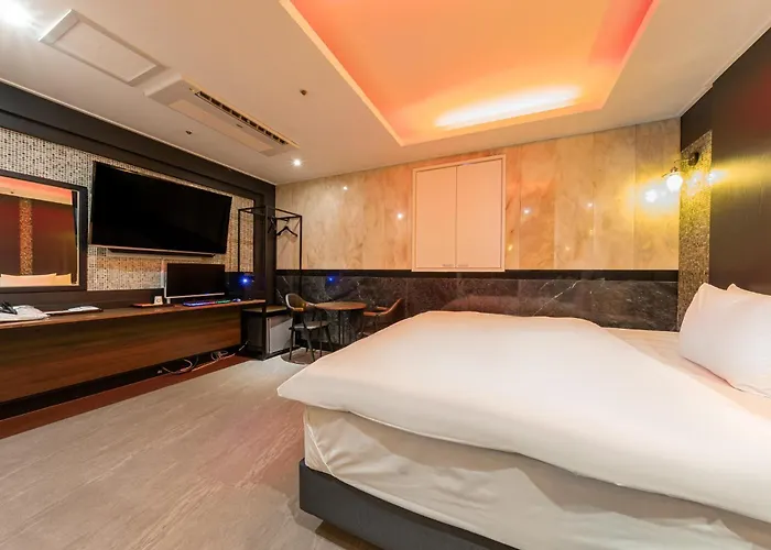 Dongdaemun Signature Tourist Hotel 호텔