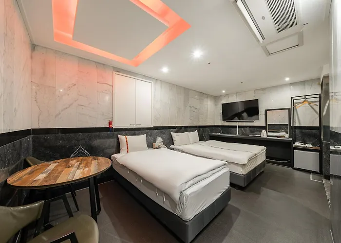 호텔 Dongdaemun Signature Tourist Hotel *